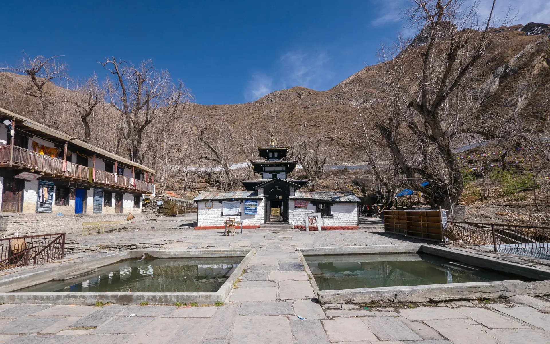 Muktinath Pagoda Temple & Sacred Kundas